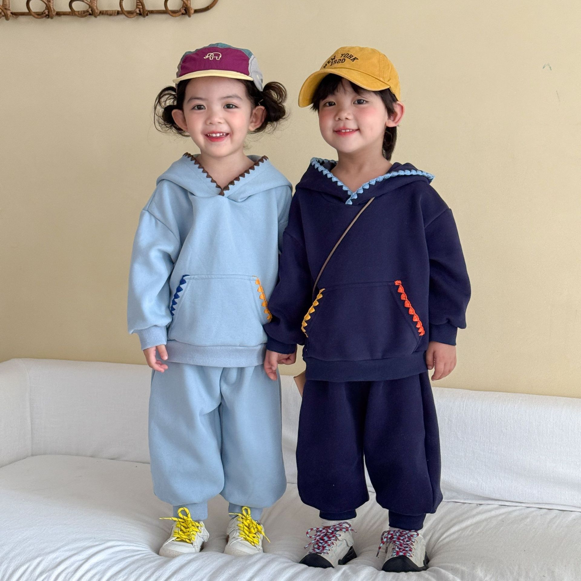 Running Gear Kids - Zestaw ubrań dla dzieci na jesień