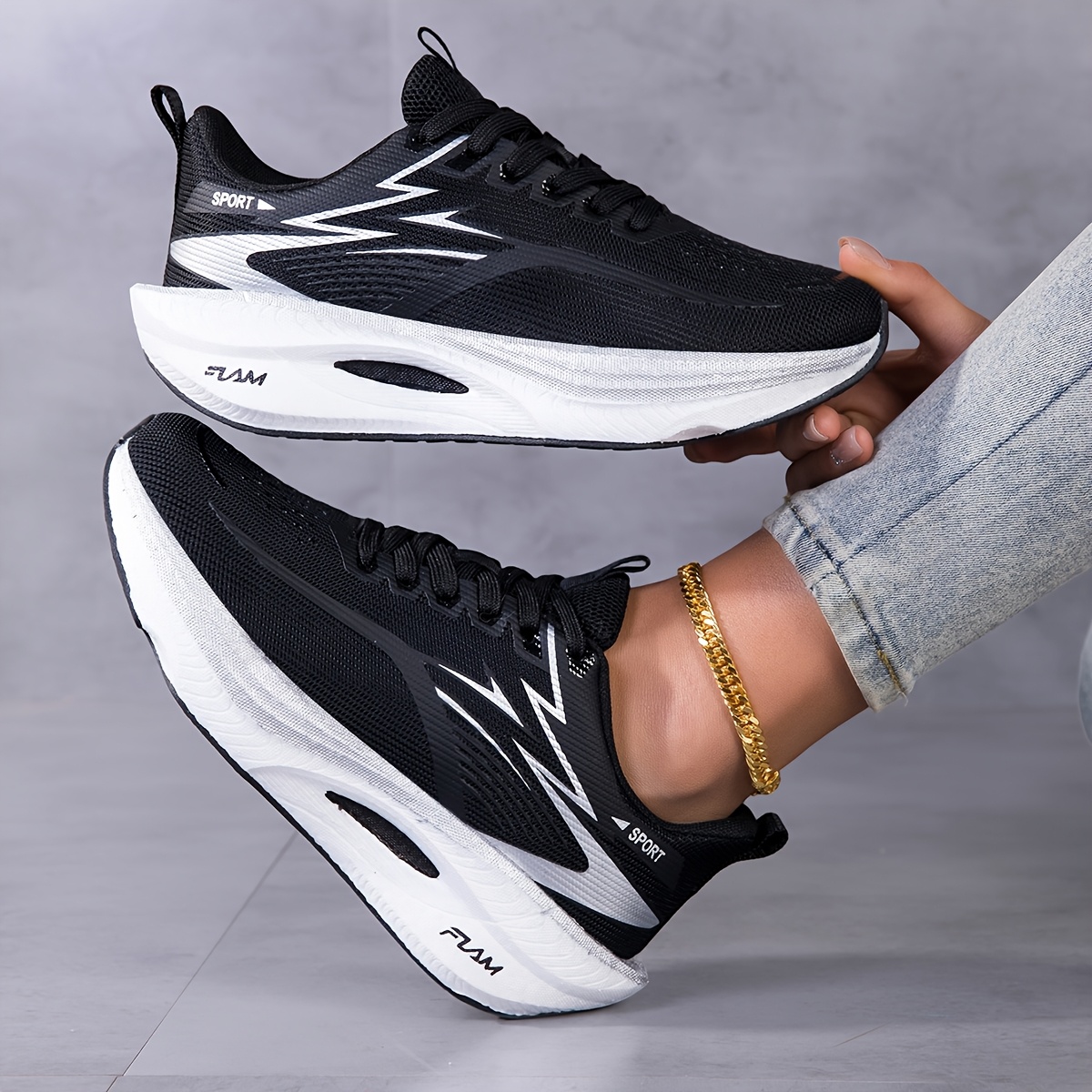 Damskie sneakersy, oddychające – Running Gear Woman recenzja i cena