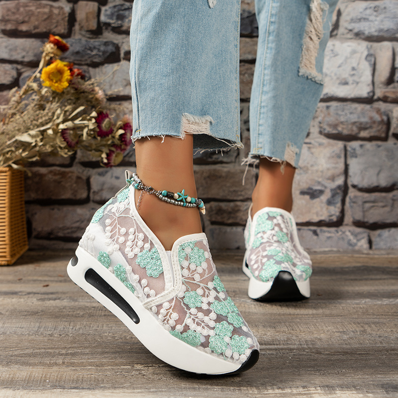 Koronkowe baleriny na platform – Running Gear Woman recenzja i cena